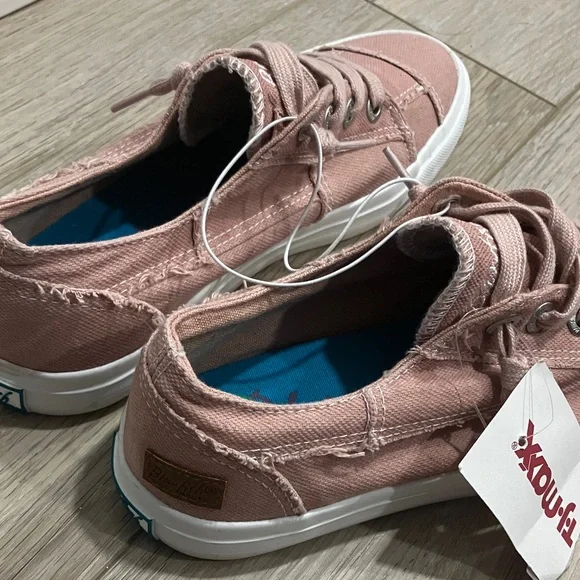 Blowfish Dusty Rose Canvas Sneakers, New with Tags, size 8 - Picture 9 of 9